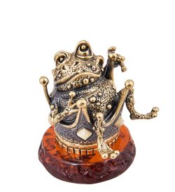 Народные промыслы AM-3897 Фигурка «Лягушка-Царевна Все удалось» (латунь, янтарь)