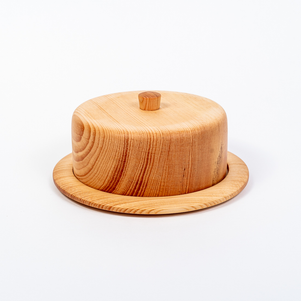 Масленка из дерева Сибирский Кедр для сливочного масла. MS3