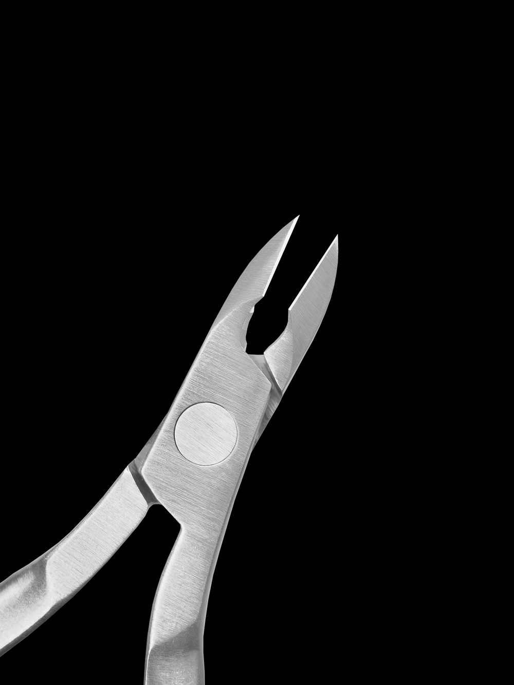 Кусачки для кожи со спиральной пружиной, длина режущей кромки 7 мм