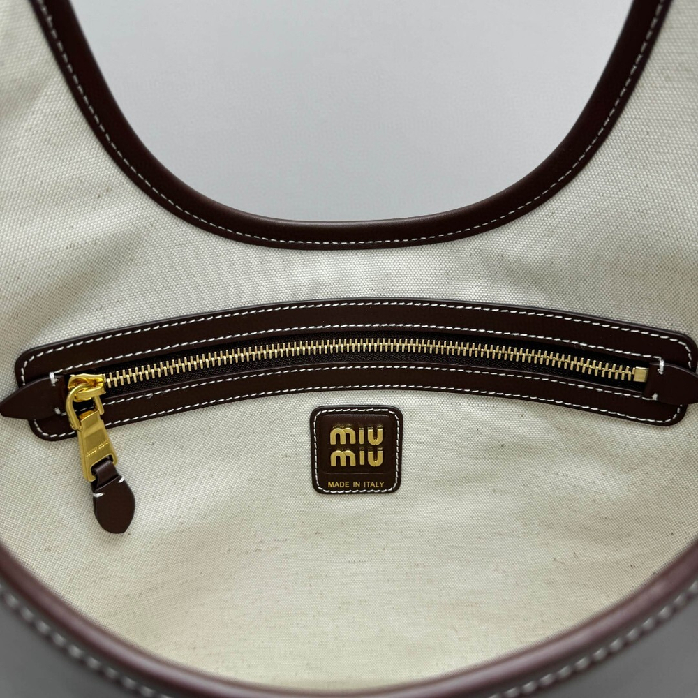 Miu Miu Ivy Bag 40 cm