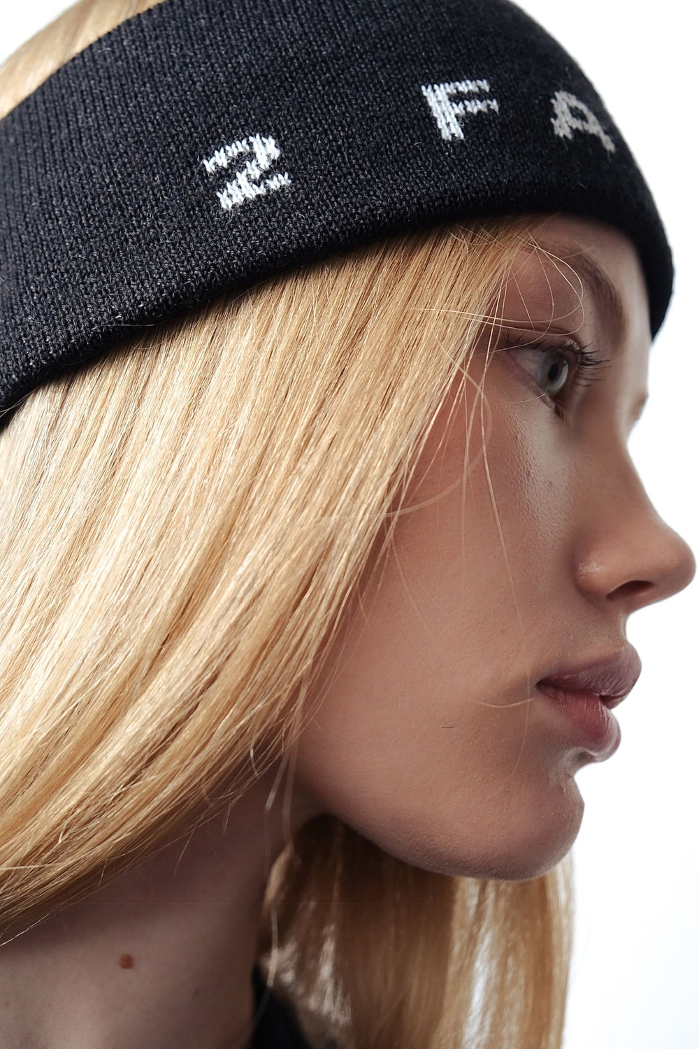 Головной убор Headband Black