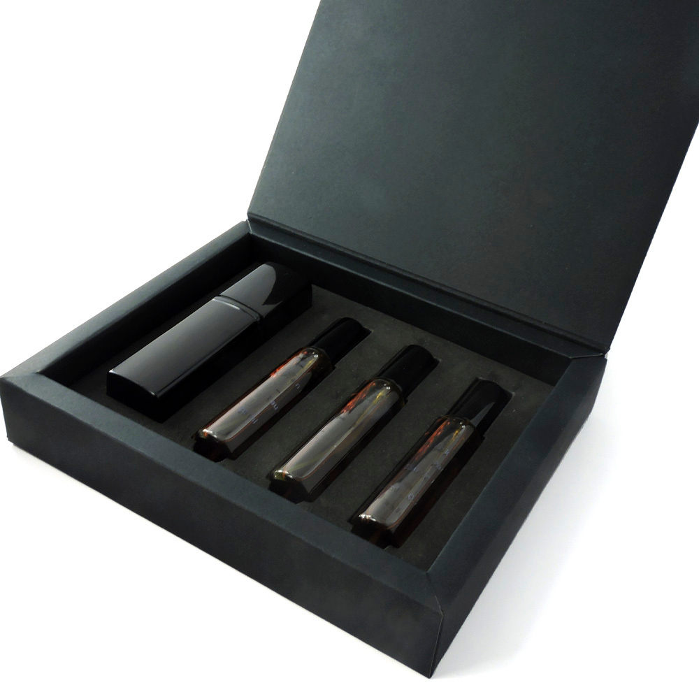 Tobacco Franck Boclet — парфюмерный набор для путешествий для мужчин и женщин.