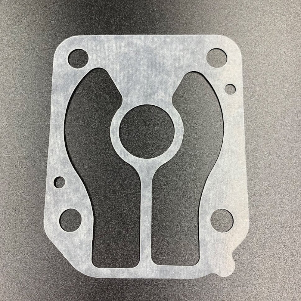 Прокладка под пластину помпы охлаждения Tohatsu 90 (Tohatsu)