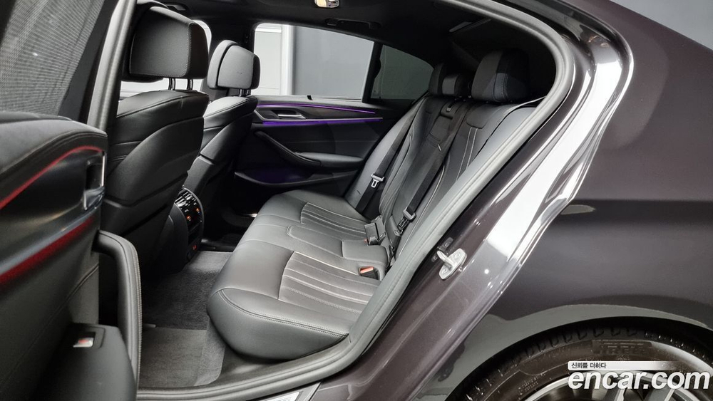 BMW 5 Series (G30) 520i M Sports (10.2022)