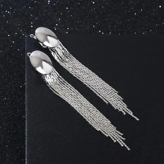 Серьги висячие "Голливуд" овал и нити, цвет серебро