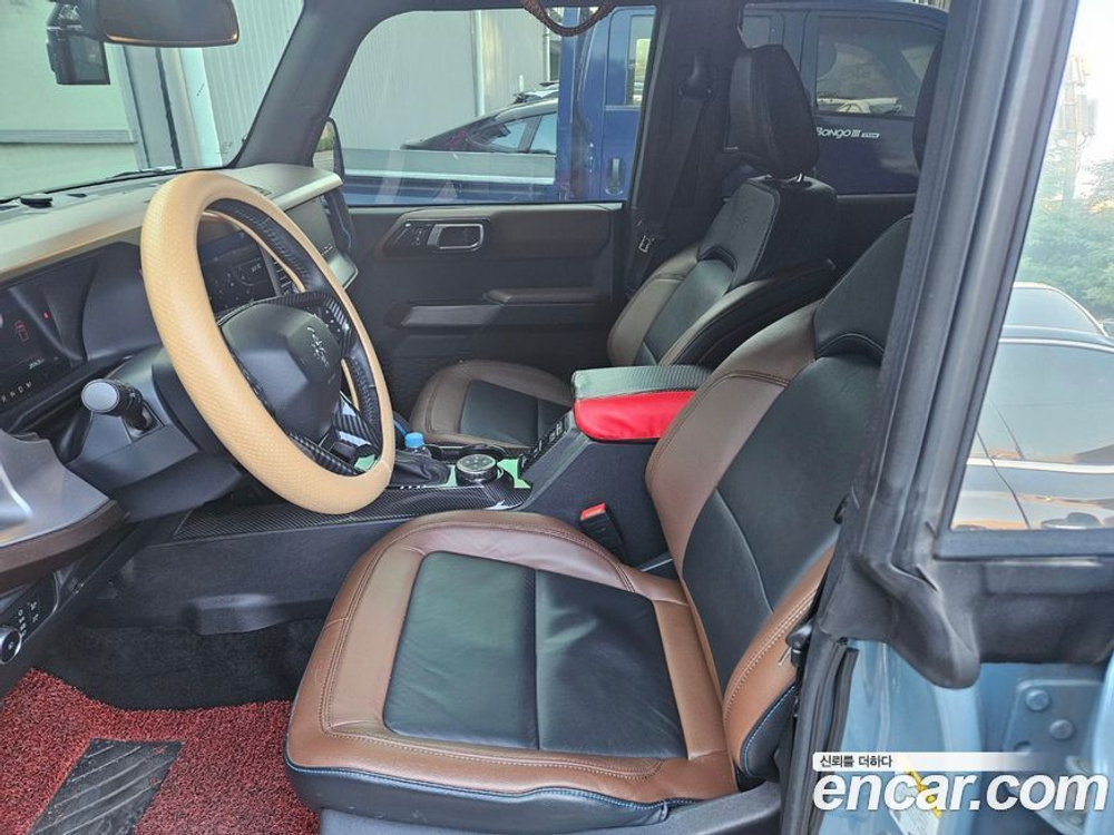 Ford Bronco 6 Generation 2.7 Outer Banks (06.2022)