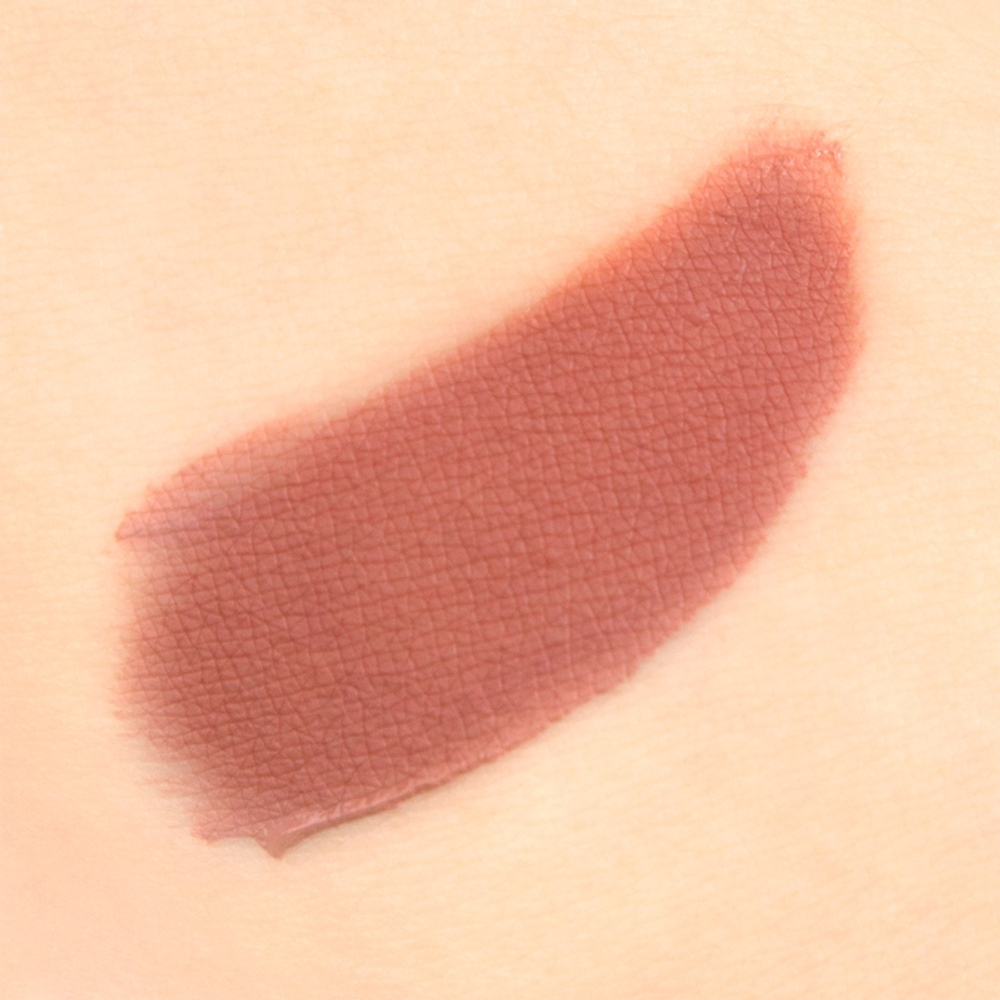 theBalm Meet Matt(e) Hughes Long Lasting Liquid Lipstick - Стойкая жидкая помада, 7,4 ml