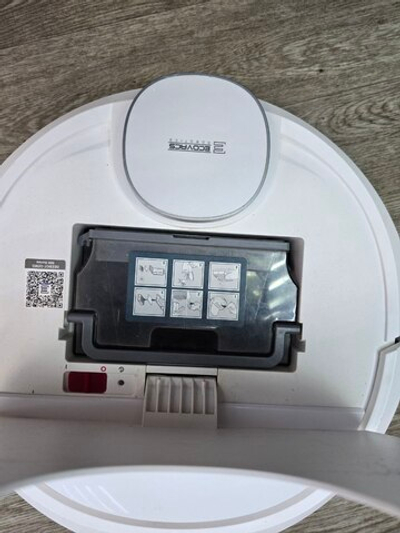 Робот-пылесос deebot  ozmo900