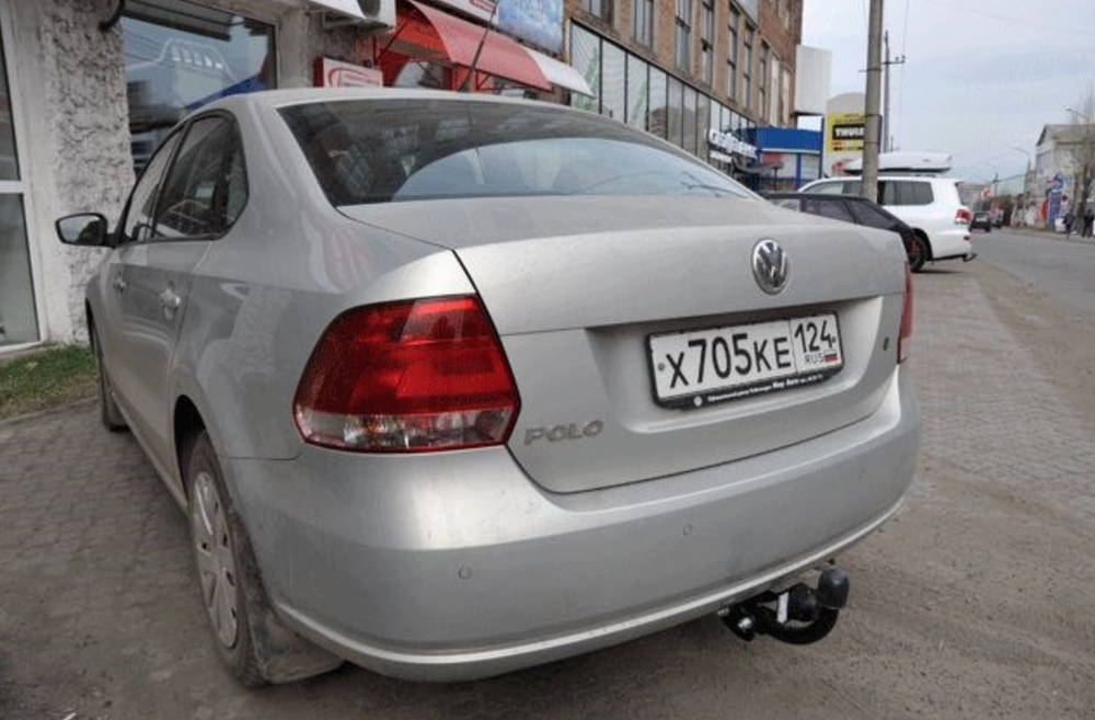 Фаркоп Трейлер 9130 на Volkswagen Polo Sedan (4dr.) седан 2010г.-(паспорт и сертификат в комплекте)(без электрики)