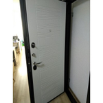 Дверь входная Лабиринт URBAN 06 - Белое дерево металлическая