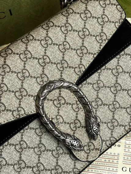 Сумка Gucci Dionysus GG Supreme Small бежевый/черный