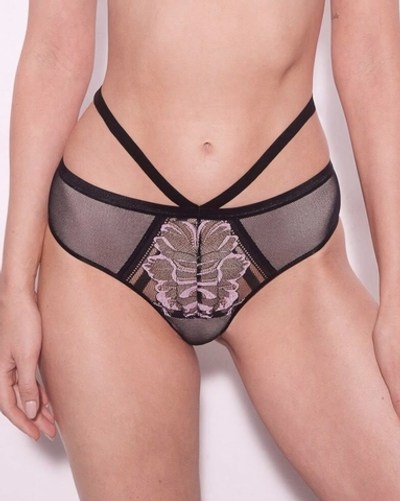 Трусики-стринги Glossy Iris с эффектом мерцания (Размер: 36) (Цвет: черный с розовым)