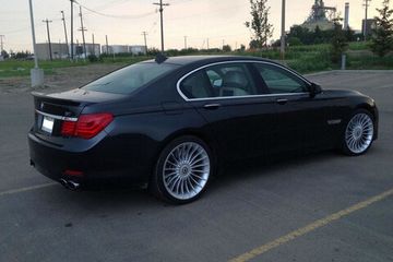 Спойлер V.2 для BMW 7 F01 F02 2008-2015