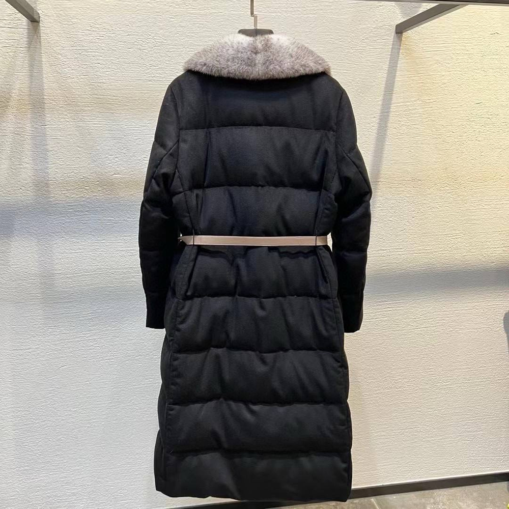 Пуховик Loro Piana