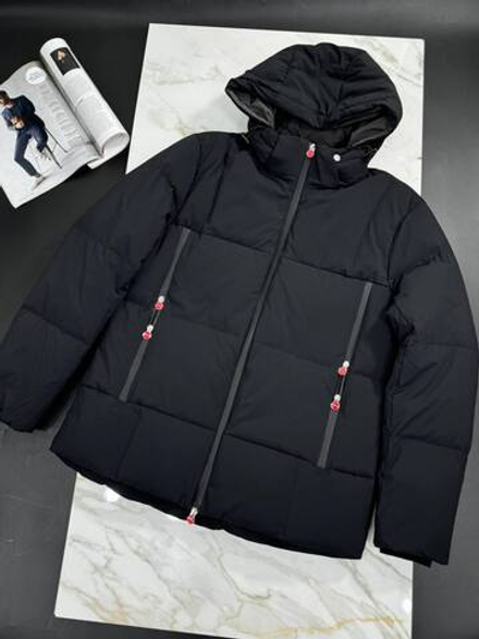 Пуховик Kiton