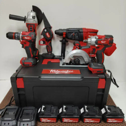 Набор аккумуляторного инструмента Milwaukee 6в1