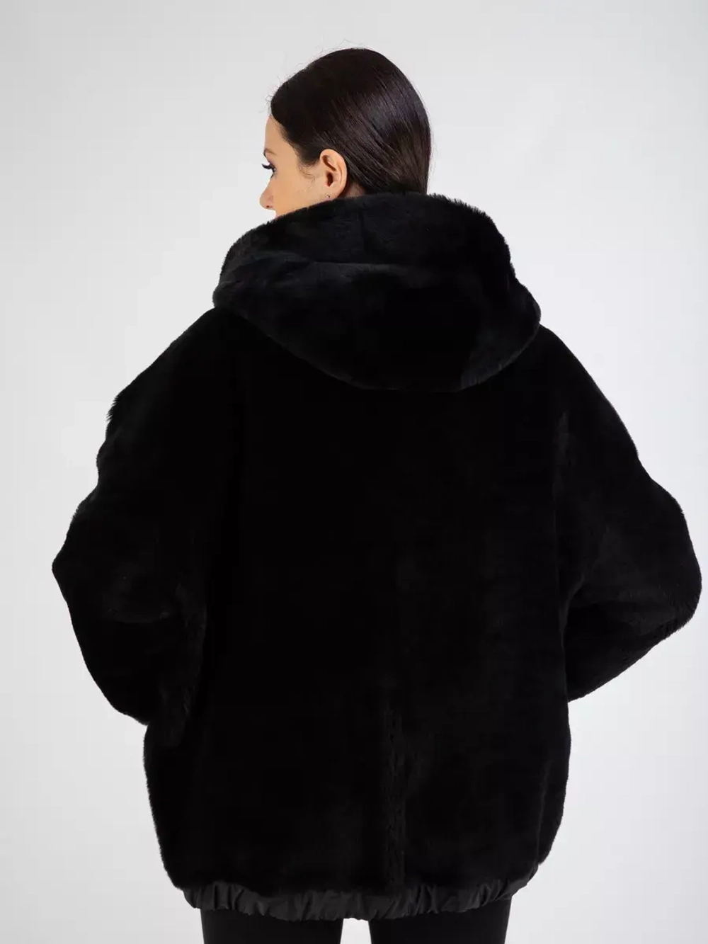 Дубленка натуральная с капюшоном двухсторонняя