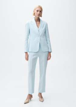Костюмный блейзер изо льна