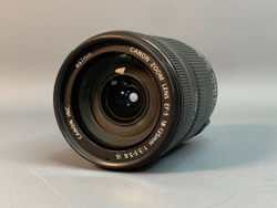 Canon EF-S 18-135mm 3.5-5.6 IS