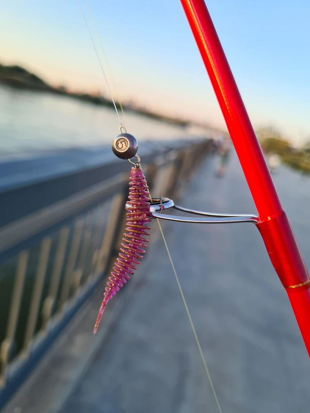 Слаги съедобные искусственные LJ Pro Series TRICK ULTRAWORM 2,0in (05.00)/S21 9 шт. в упак.