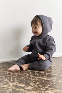 Комбинезон утепленный с капюшоном графит