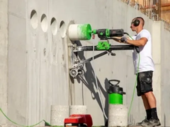 Борфреза твердосплавная LENZ форма B (цилиндр с торцовыми зубьями), 6х18х6х75 мм, насечка №3, без покрытия, арт. LZBB 055 N3