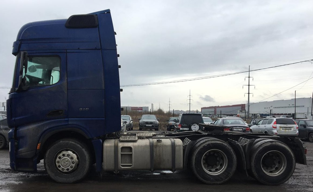 Shacman (Shaanxi) SX* 6x4 Седельный тягач SX4259GD4Q2 (Дизельный, 11.6 л, 500 л.с. АТ)