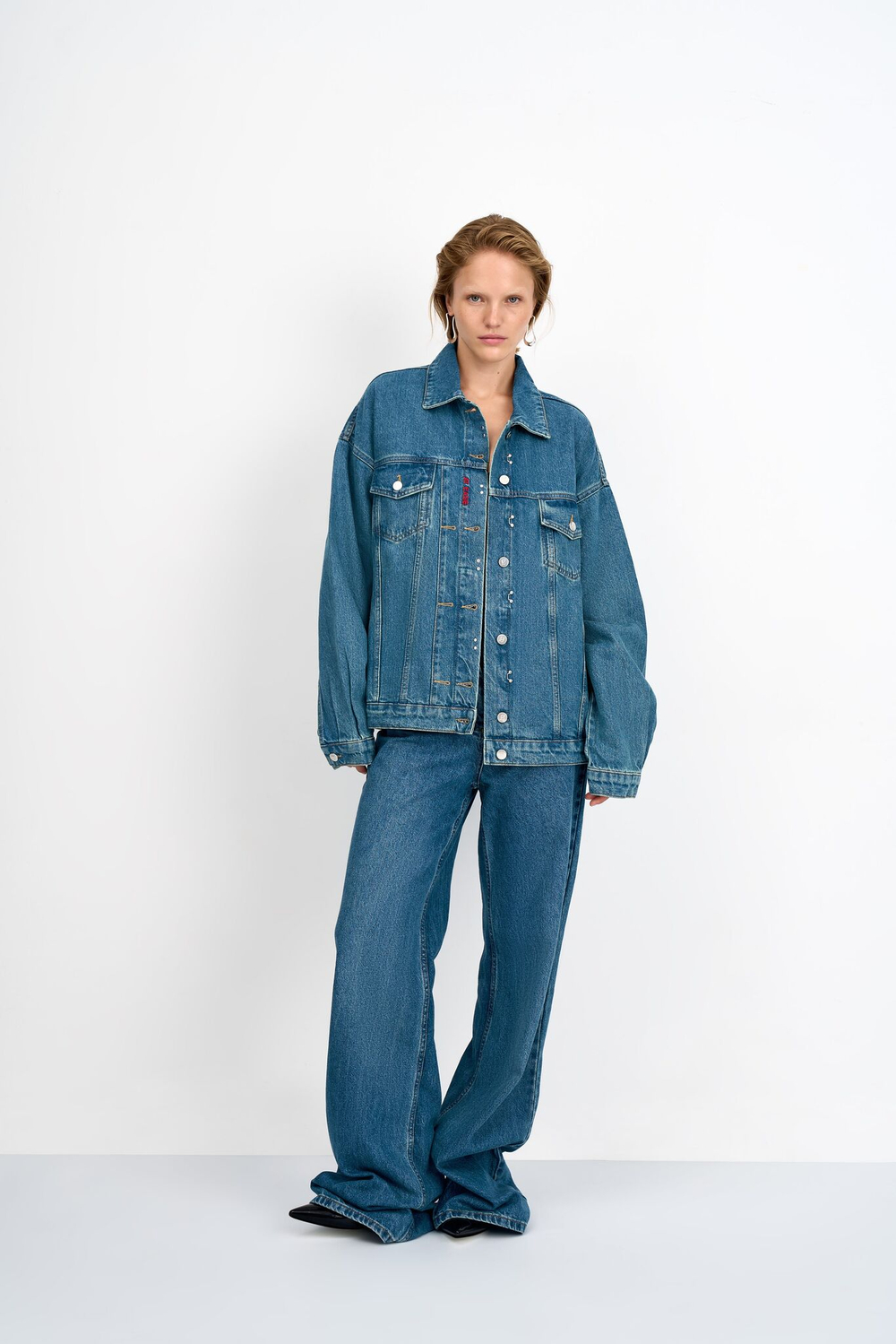 Джинсовая куртка женская синяя JEANS RELAXED JACKET DARK BLUE