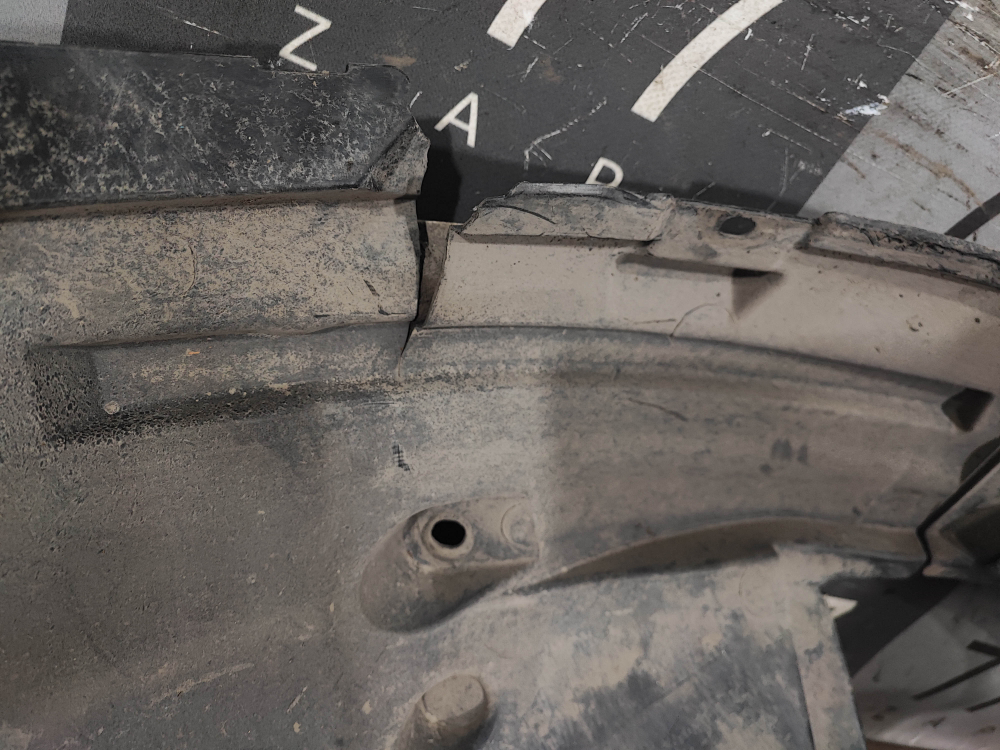 Подкрылок передний левый Nissan X-Trail 3 (T32) 13-22 Б/У Оригинал 638434CB0A