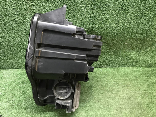 Фара правая Hongqi E-HS9 (2020-н.в.) LED