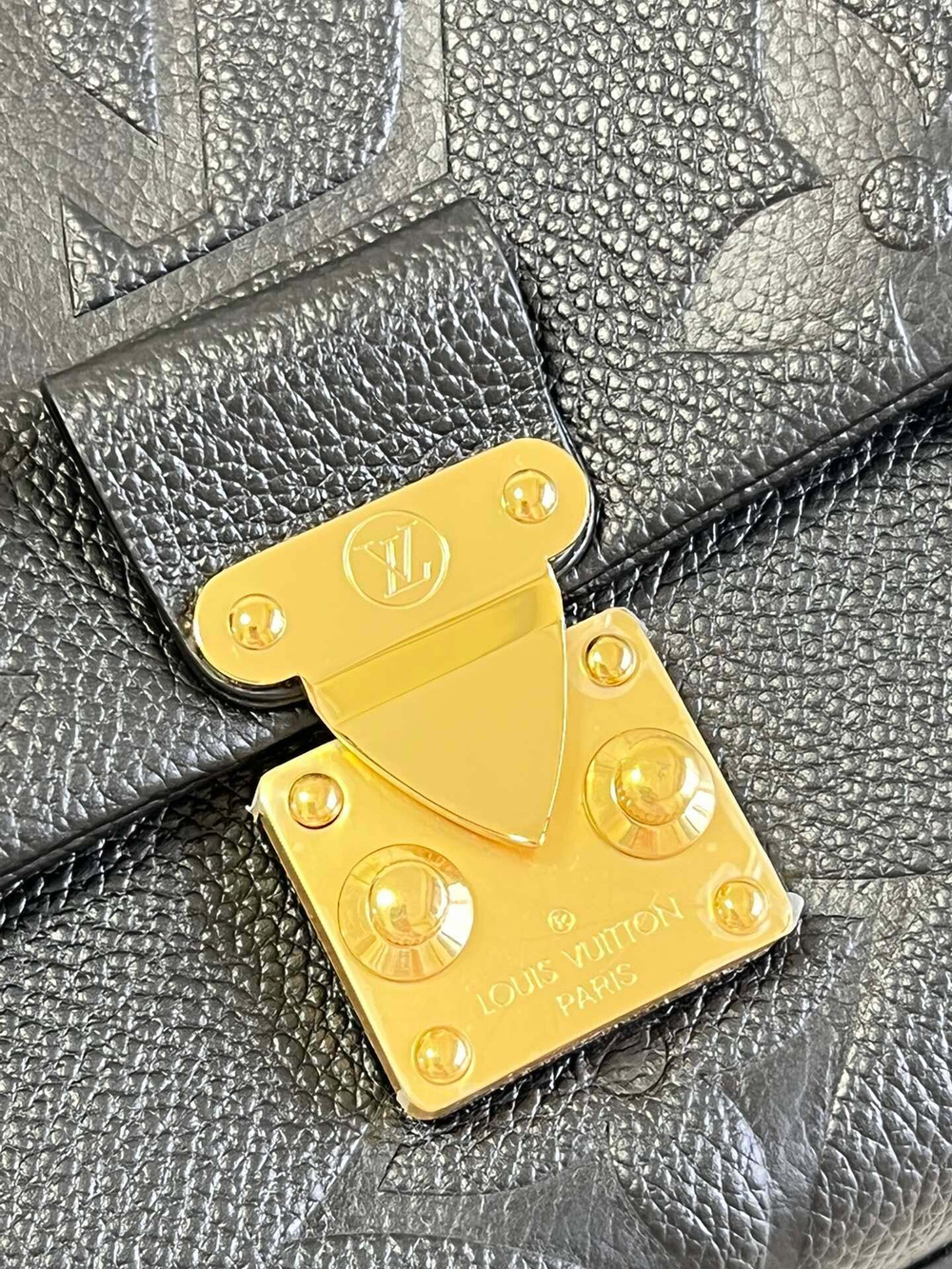 Louis Vuitton Madeleine MM