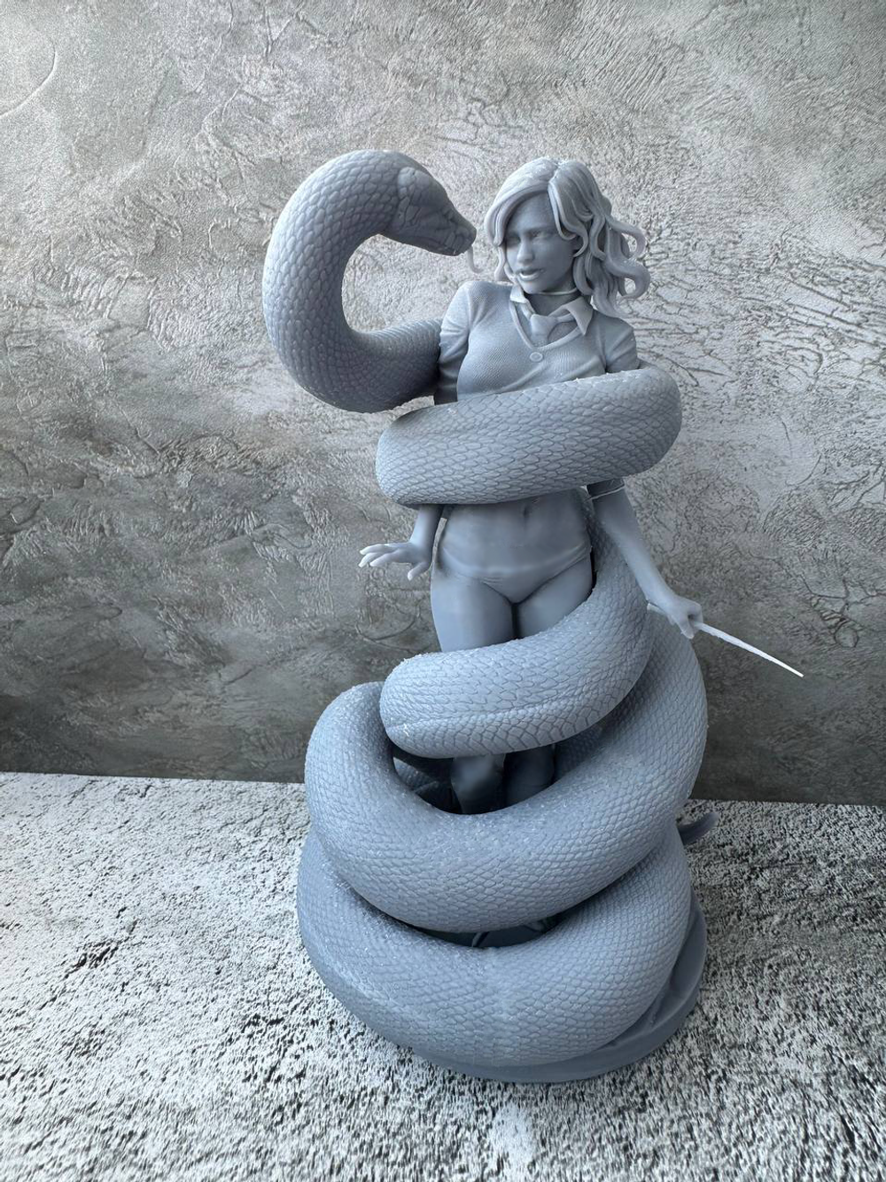 Hermione Granger and the snake Гермиона Грейнджер фигурка