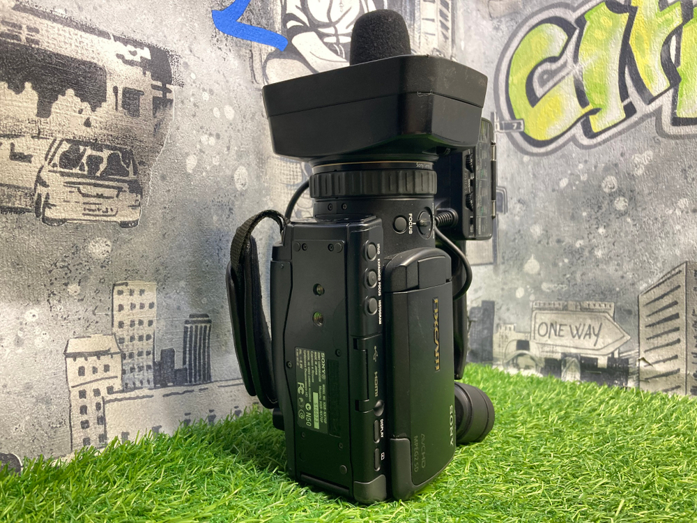 Sony HXR-NX70P