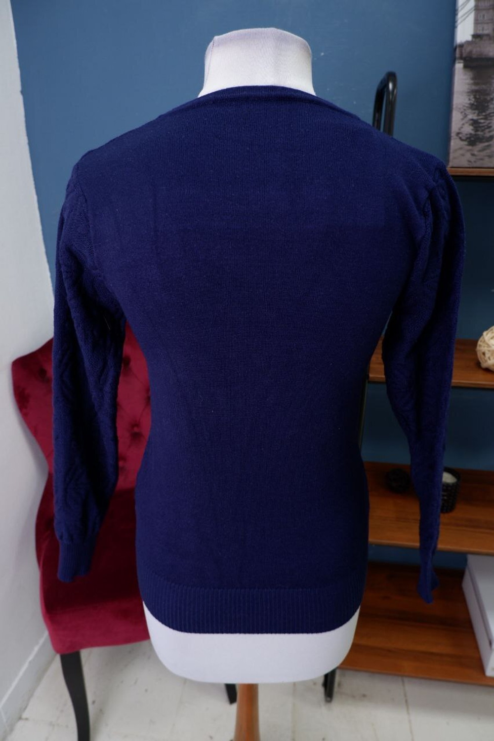 Джемпер модного оттенка 42-44 размер