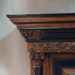 Кабинетный шкаф