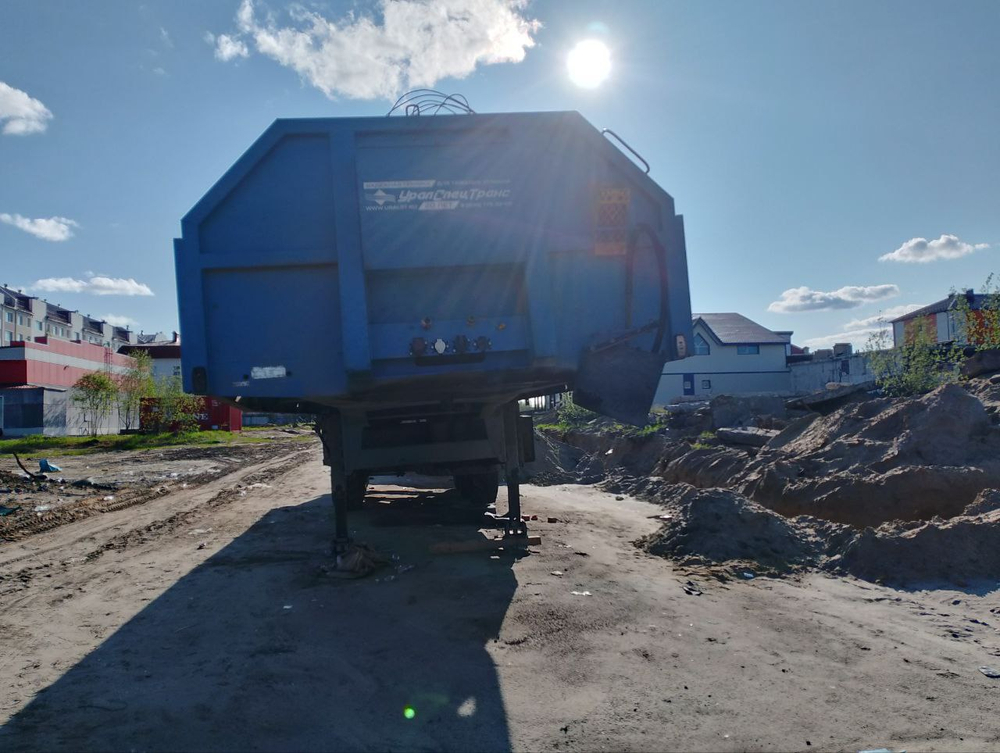 УралСпецТранс 9465* Полуприцеп бортовой 946518-A1-04
