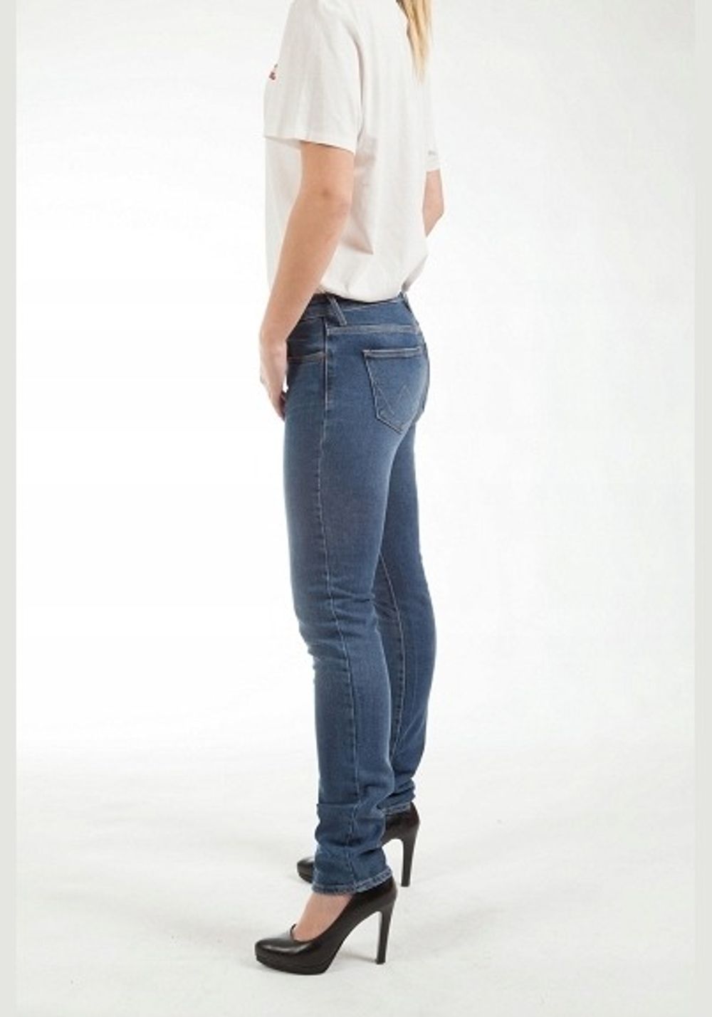Джинсы SLIM W28L70016