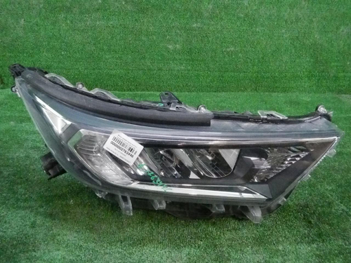 Фара правая Toyota RAV4 5 XA50 (2018-н.в.) LED
