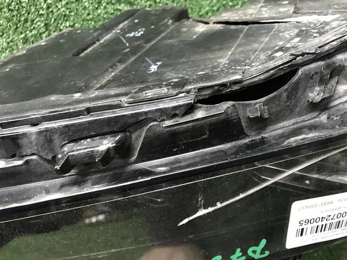 Битая Фара правая Zeekr 009 (2022-н.в.) LED