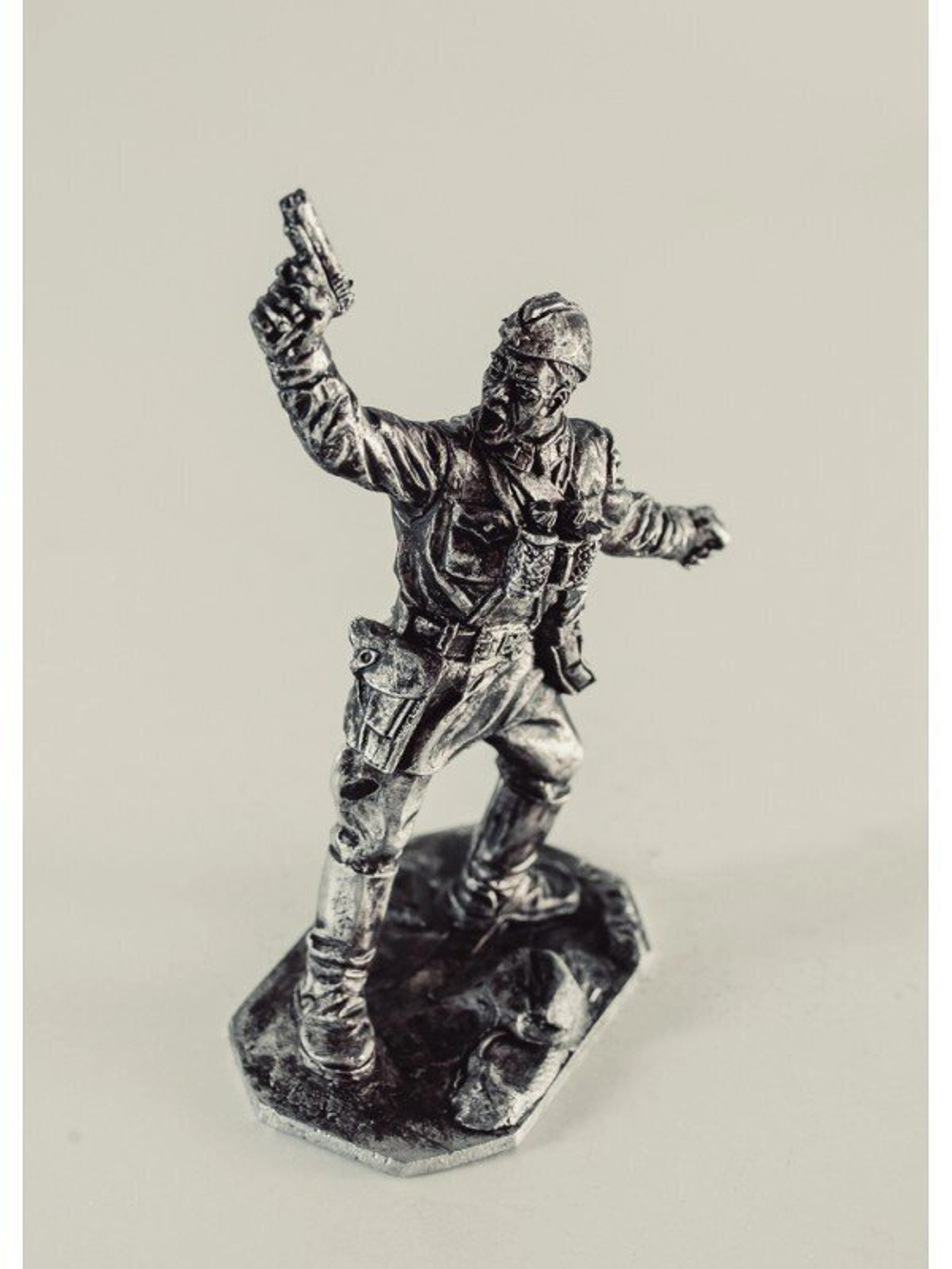 Оловянный солдатик Политрук