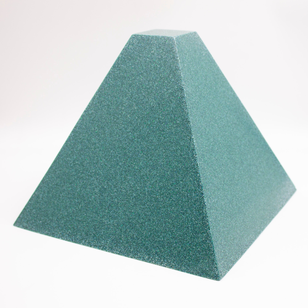 Урна для праха "Пирамида" зеленая