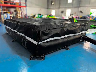 Надувная подушка  для приземления 4,1*3,3*0,9 м