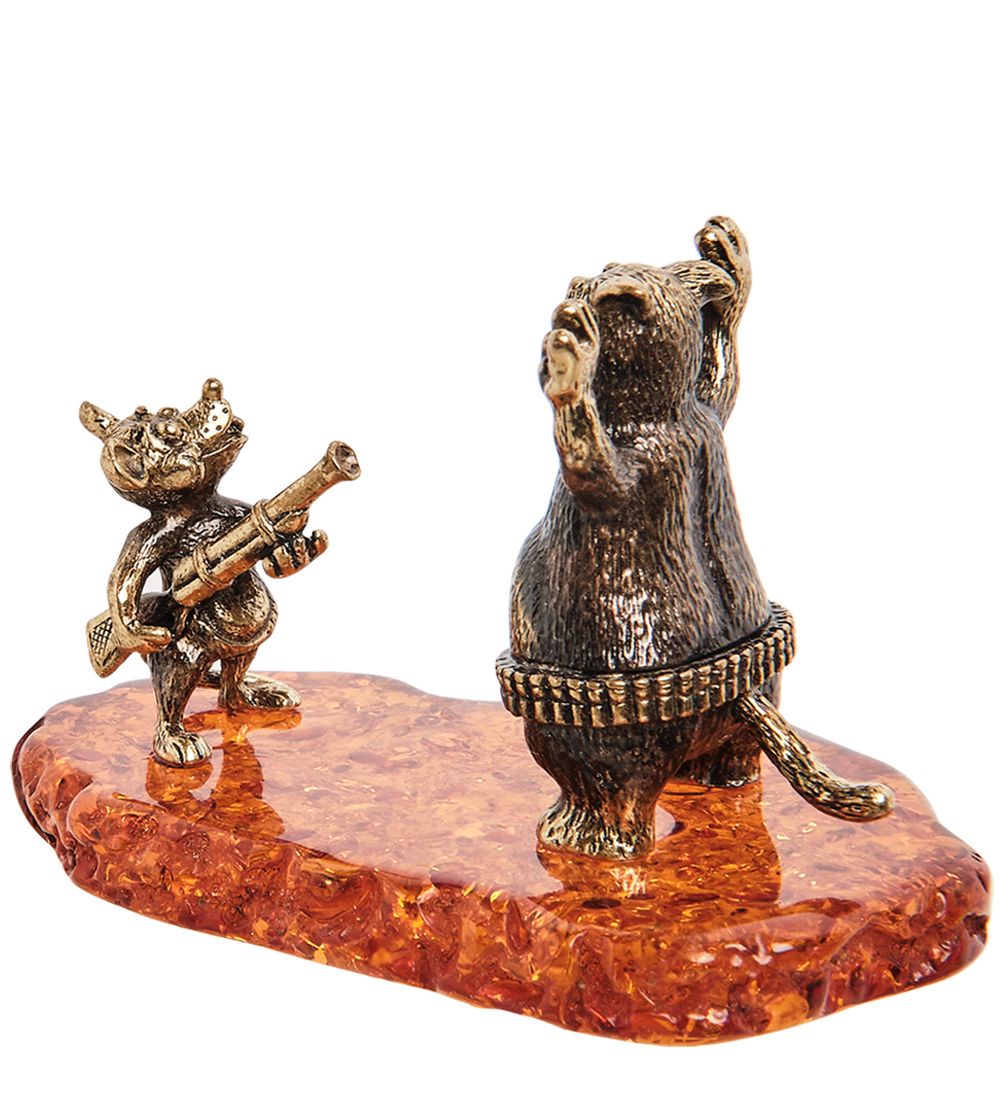 Народные промыслы AM-1785 Фигурка «Мышь с ружьем» (латунь, янтарь)