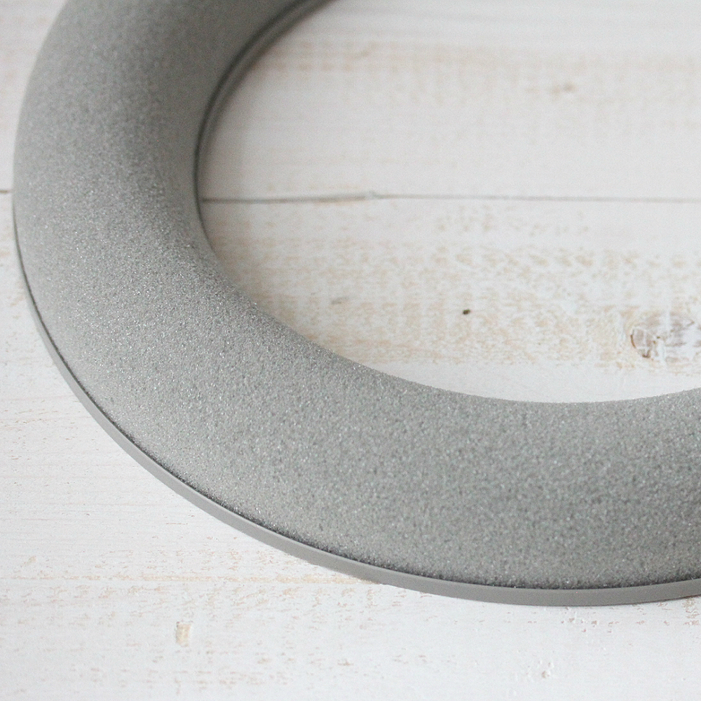 Флористическая пена Кольцо на основе 30 см. OASIS™ (серый)