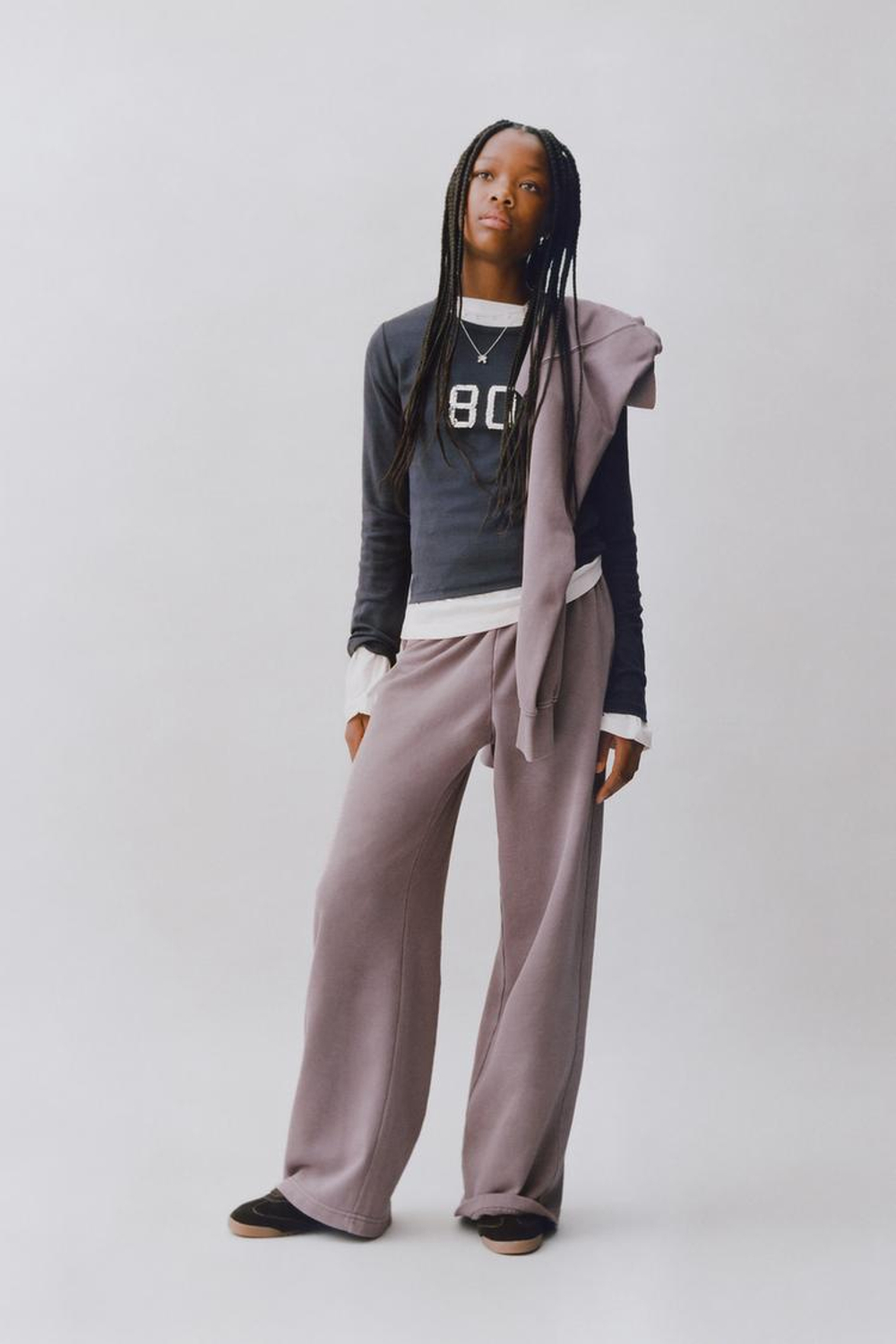 ZARA БРЮКИ WIDE LEG С ЭФФЕКТОМ ПОТЕРТОСТИ, СЛИВОВЫЙ