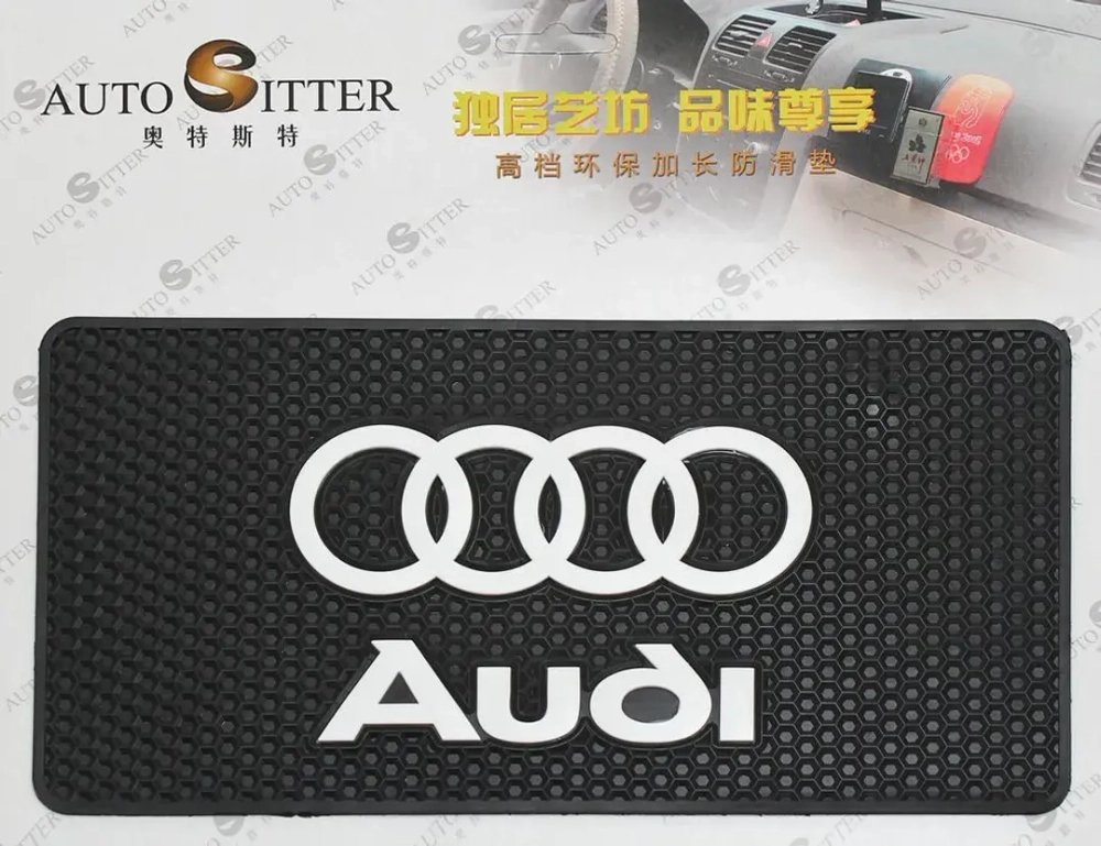 Коврик нескользящий д/панели BIG AUDI (25,5*13,5см) KING BIG