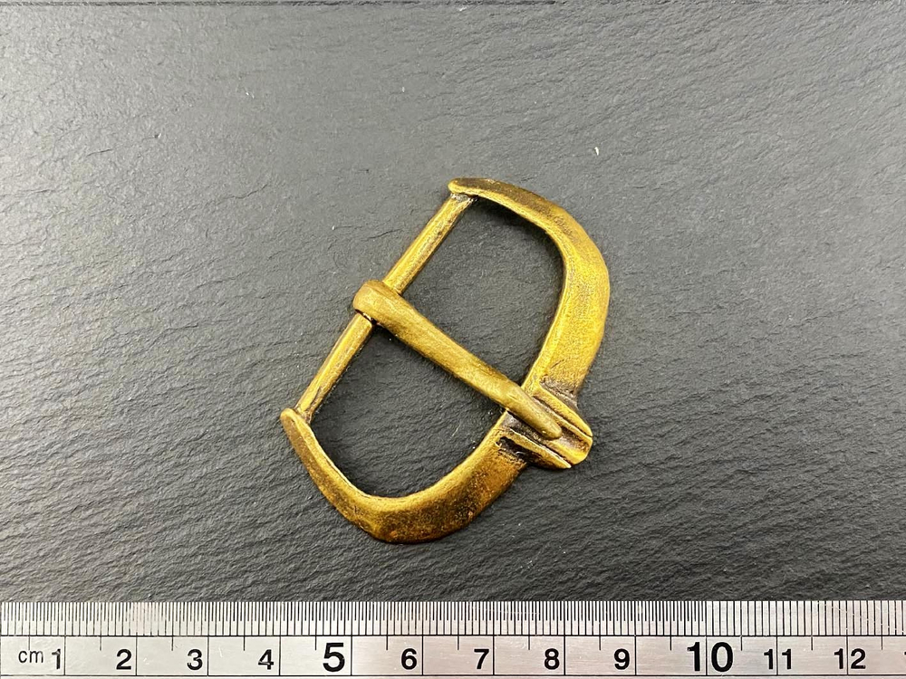 Пряжка. Висбю, 14 век.