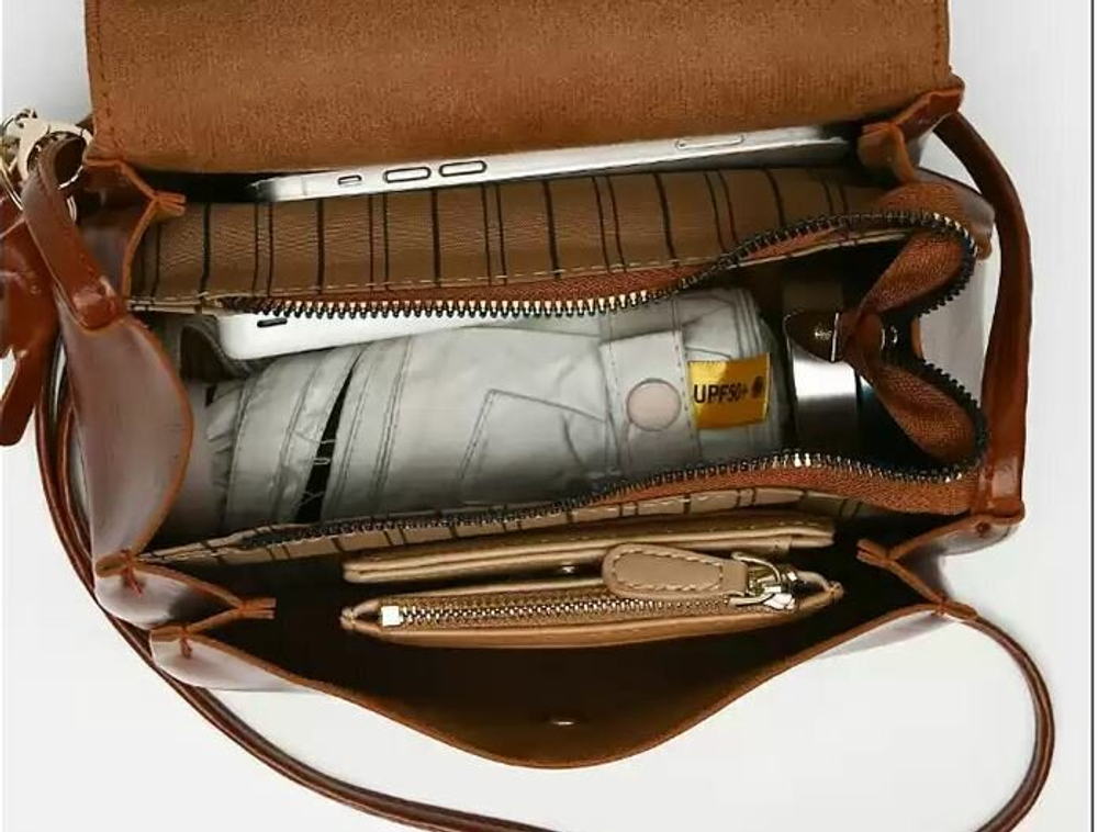 Сумка женская FASHION & BAGS, экокожа, черная, на плечо и через плечо, компактная