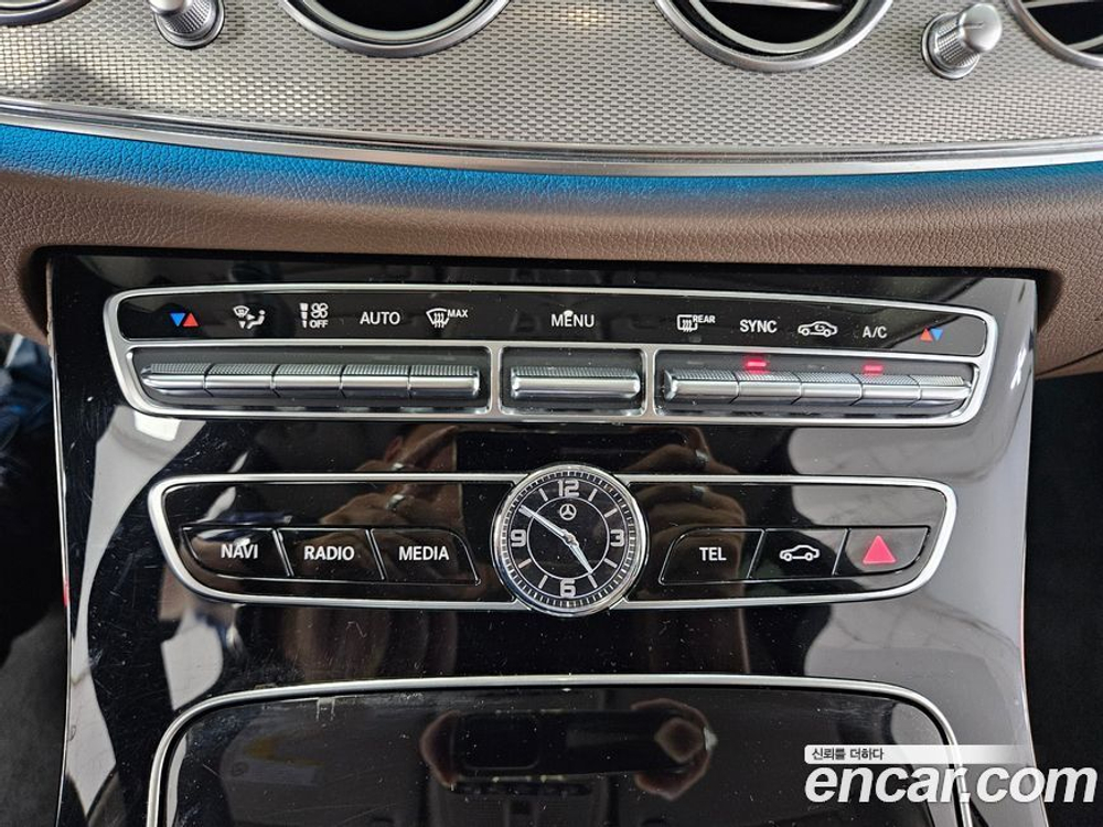 Mercedes-Benz E-Class W213 E300 Avangarde (08.2019)