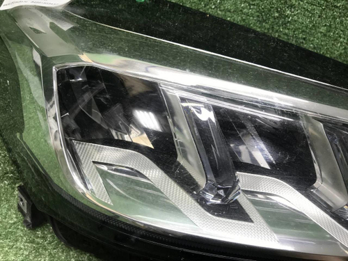 Битая Фара правая Chery Tiggo 7 Pro (20-24) LED